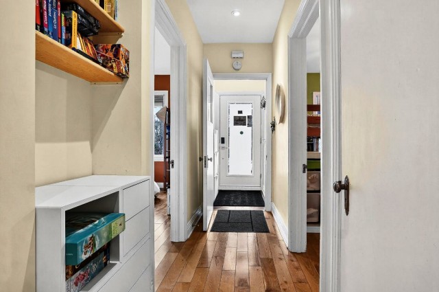  4 1/2 Côte-des-Neiges 72 $/jour. Appartement à louer Côte-des-Neiges