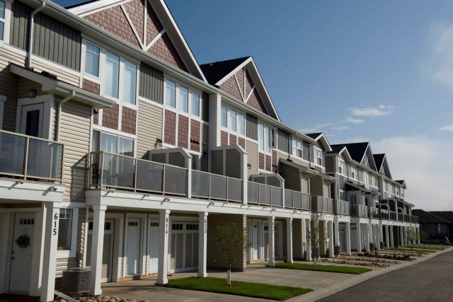 Saskatoon House 2 b. $1,895/month. Apartment for rent in Saskatoon