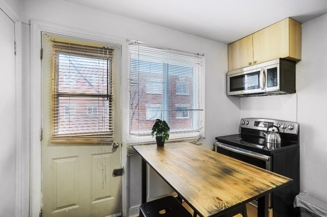 Hochelaga-Maisonneuve  1 b. $54/day. Apartment for rent in Hochelaga-Maisonneuve