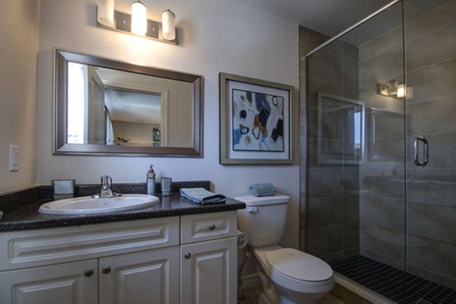 London Apartment 3 b. $2,595/month. Apartment for rent in London