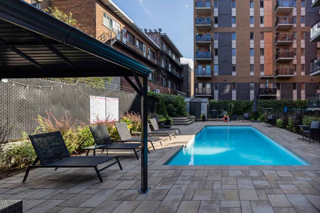 Quartier latin and south-central Apartment 1 b. $1,395/month. Apartment for rent in Quartier latin and south-central