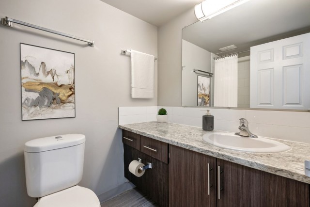 Appartement 2 1/2 Calgary 1 350 $/mois. Appartement à louer Calgary