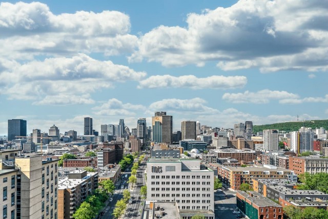 Quartier latin and south-central Apartment 1 b. $1,455/month. Apartment for rent in Quartier latin and south-central