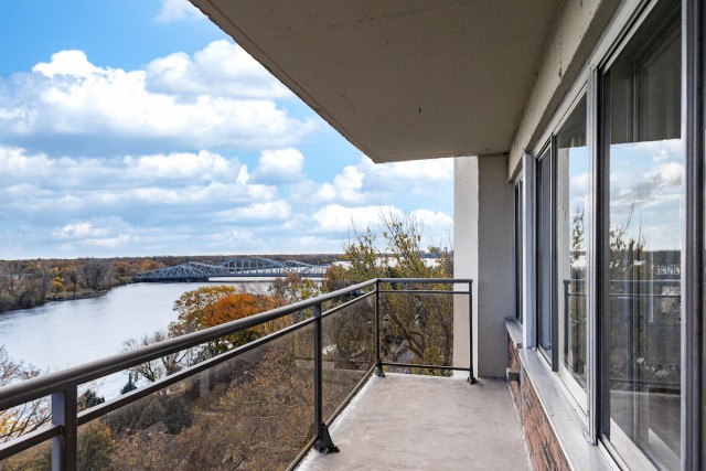 Laval-des-Rapides Apartment Studio $1,160/month. Apartment for rent in Laval-des-Rapides