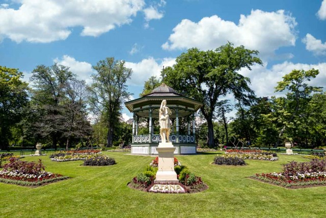 Halifax Apartment 2 b. $2,295/month. Apartment for rent in Halifax