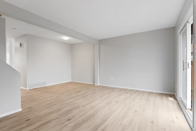 Ottawa Apartment 3 b. $2,565/month. Apartment for rent in Ottawa