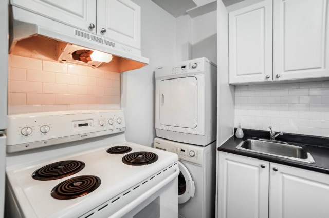  2 1/2 Plateau Mont-Royal 53 $/jour. Appartement à louer Plateau Mont-Royal