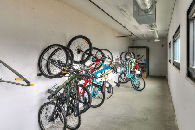 Kelowna Apartment 1 b. $1,850/month. Apartment for rent in Kelowna