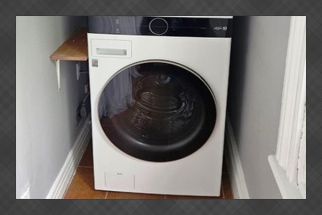 Longueuil  3 b. $95/day. Apartment for rent in Longueuil