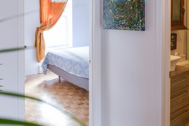 Quartier latin and south-central  3 b. $100/day. Apartment for rent in Quartier latin and south-central