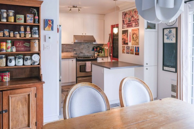 Quartier latin and south-central  3 b. $100/day. Apartment for rent in Quartier latin and south-central