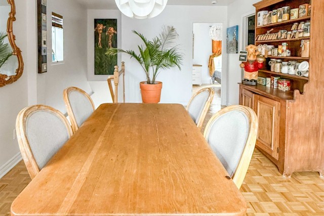 Quartier latin and south-central  3 b. $100/day. Apartment for rent in Quartier latin and south-central