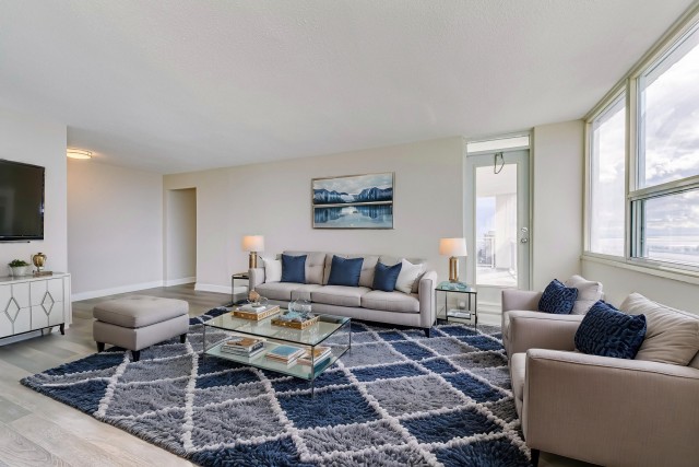 Appartement 2 1/2 Mississauga 1 899 $/mois. Appartement à louer Mississauga