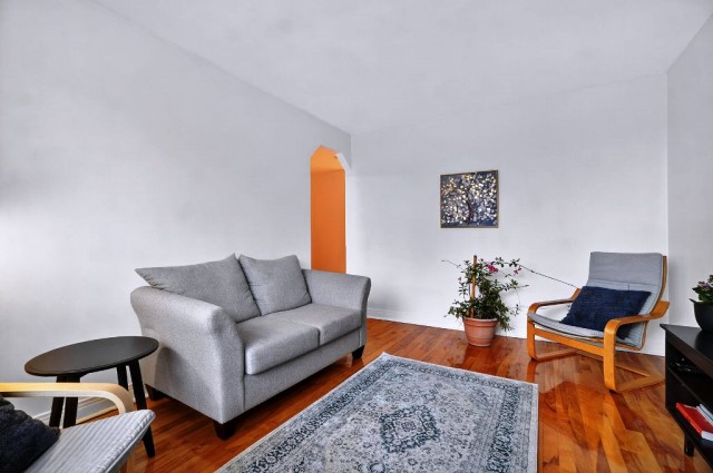 Quartier latin and south-central  3 b. $85/day. Apartment for rent in Quartier latin and south-central