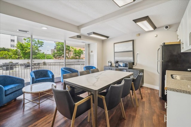 Appartement 4 1/2 Mississauga 3 095 $/mois. Appartement à louer Mississauga