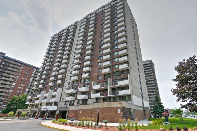 Cote-Saint-Luc Apartment 2 b. $1,595/month. Apartment for rent in Cote-Saint-Luc