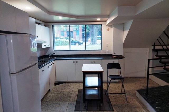 Rosemont,  Petite-Patrie  1 b. $50/day. Apartment for rent in Rosemont,  Petite-Patrie