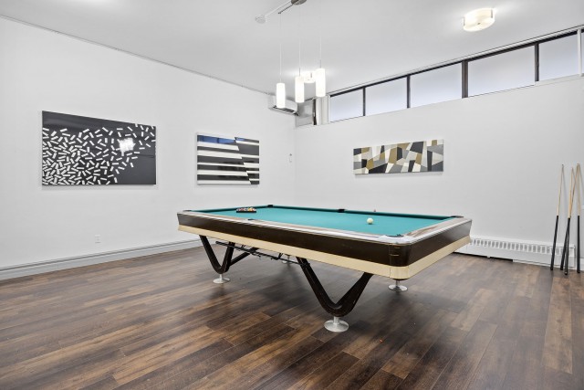 Appartement 2 1/2 Mississauga 1 945 $/mois. Appartement à louer Mississauga