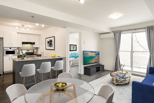 Cote-des-Neiges Apartment 2 b. $1,845/month. Apartment for rent in Cote-des-Neiges