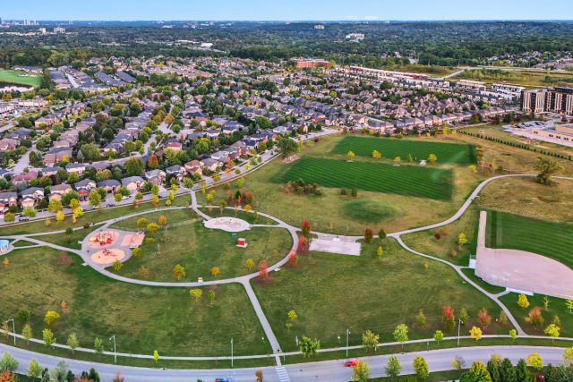 Appartement 6 1/2 London 2 795 $/mois. Appartement à louer London