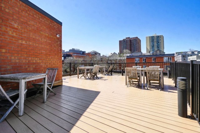 Quartier latin and south-central  1 b. $78/day. Apartment for rent in Quartier latin and south-central