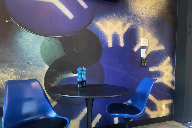 Quartier latin and south-central  1 b. $73/day. Apartment for rent in Quartier latin and south-central