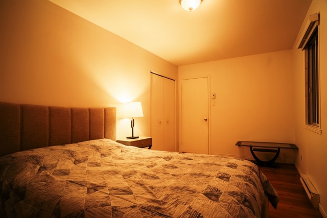  4 1/2 Ste-Rose 84 $/jour. Appartement à louer Ste-Rose