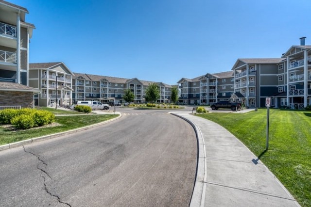 Calgary Apartment Studio $1,699/month. Apartment for rent in Calgary