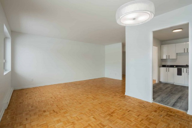 Ville-Saint-Laurent Apartment 1-2 b. $1,395/month. Apartment for rent in Ville-Saint-Laurent