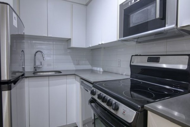Cote-des-Neiges Apartment 1 b. $1,315/month. Apartment for rent in Cote-des-Neiges
