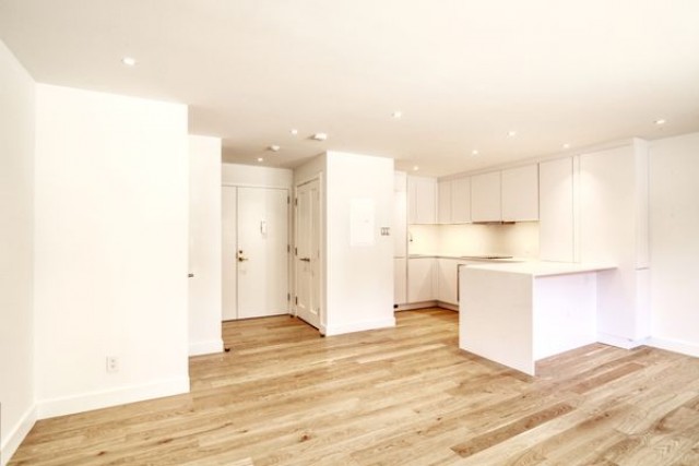 Cote-des-Neiges Apartment 1 b. $1,695/month. Apartment for rent in Cote-des-Neiges