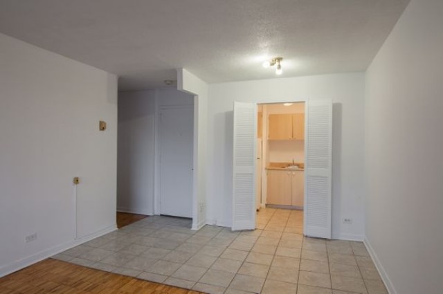 Quartier latin and south-central Apartment Studio $1,069/month. Apartment for rent in Quartier latin and south-central