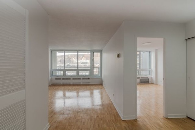 Quartier latin and south-central Apartment 1 b. $1,395/month. Apartment for rent in Quartier latin and south-central