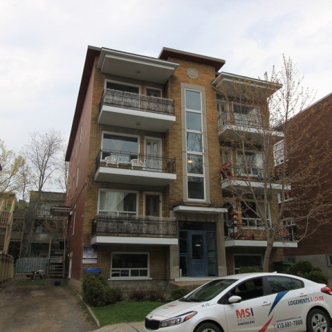 Quebec city Apartment 1-2 b. $1,095/month. Apartment for rent in Quebec city