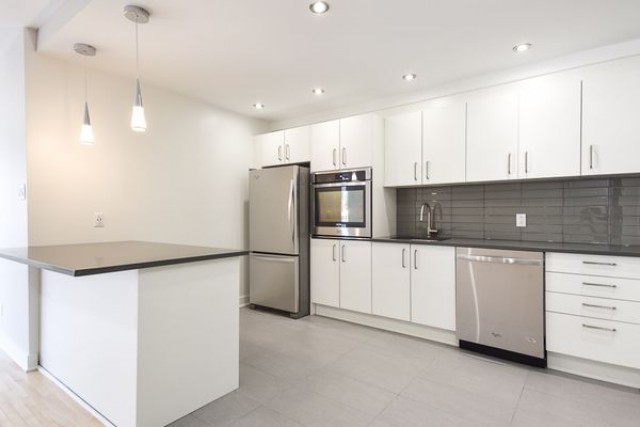 Appartement 2 1/2 Centre-ville - Montréal 1 995 $/mois. Appartement à louer Centre-ville - Montréal