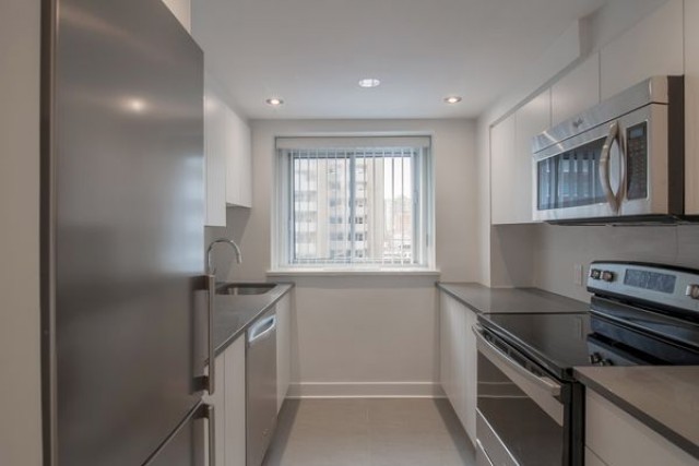 Downtown - Montreal Apartment 2 b. $2,495/month. Apartment for rent in Downtown - Montreal