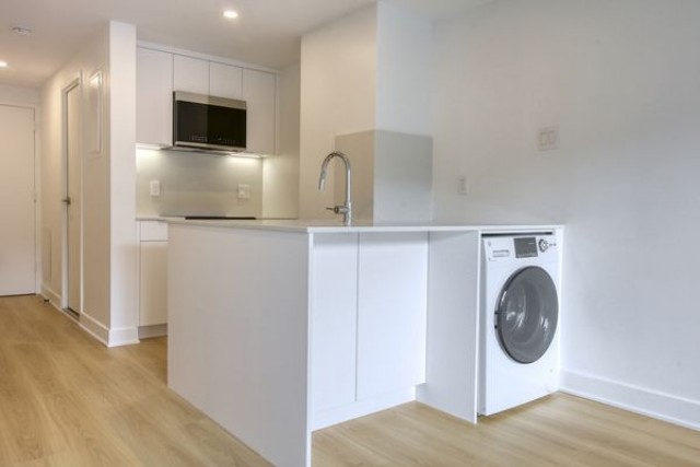 Downtown - Montreal Apartment Studio $1,545/month. Apartment for rent in Downtown - Montreal