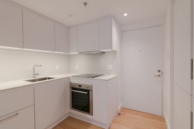 Downtown - Montreal Apartment 1 b. $1,845/month. Apartment for rent in Downtown - Montreal