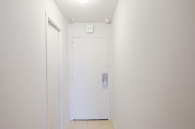 Quartier latin and south-central Apartment Studio $1,428/month. Apartment for rent in Quartier latin and south-central