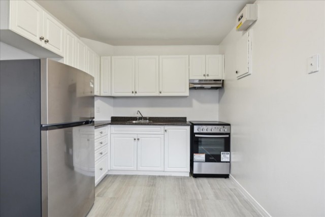 Appartement 2 1/2 London 1 575 $/mois. Appartement à louer London