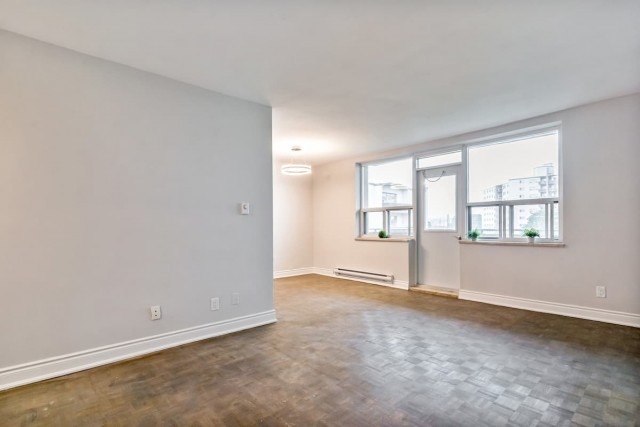 Appartement 2 1/2 Oshawa 1 595 $/mois. Appartement à louer Oshawa