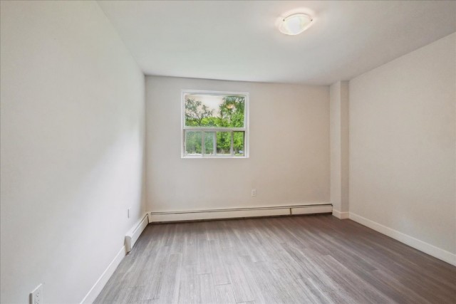 Appartement 2 1/2 Sarnia 1 295 $/mois. Appartement à louer Sarnia