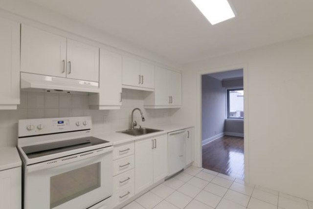 Downtown - Montreal Apartment 3 b. $3,295/month. Apartment for rent in Downtown - Montreal