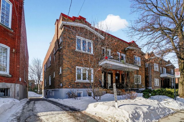 Outremont  1 b. $45/day. Apartment for rent in Outremont