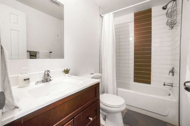 Hochelaga-Maisonneuve  1 b. $53/day. Apartment for rent in Hochelaga-Maisonneuve