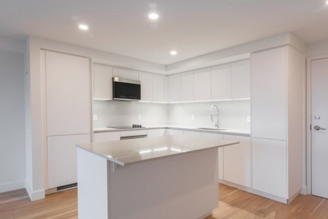 Downtown - Montreal Apartment 1 b. $2,295/month. Apartment for rent in Downtown - Montreal