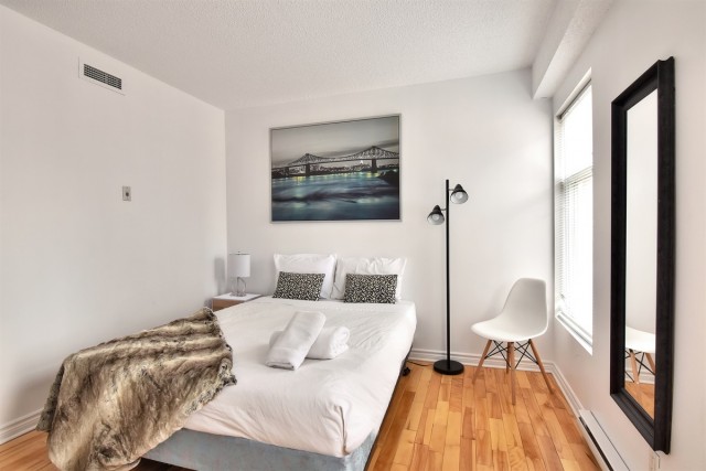  4 1/2 Centre-ville - Montréal 103 $/jour. Appartement à louer Centre-ville - Montréal