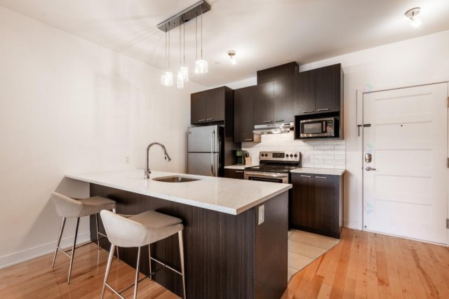  2 1/2 Villeray 59 $/jour. Appartement à louer Villeray