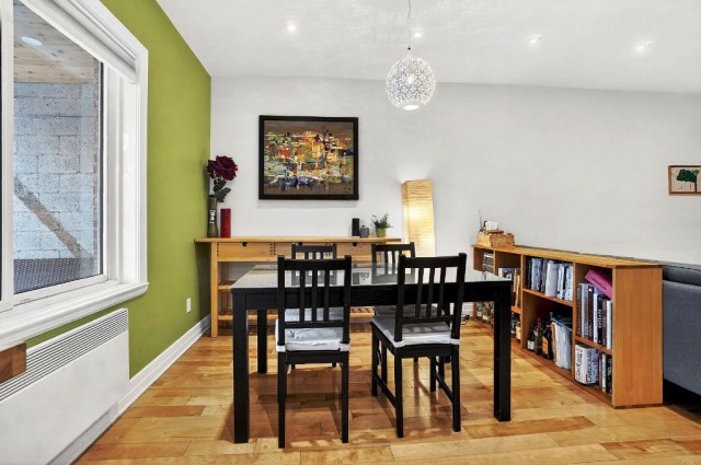  4 1/2 Côte-des-Neiges 72 $/jour. Appartement à louer Côte-des-Neiges