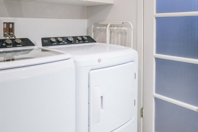 Quartier latin and south-central  3 b. $100/day. Apartment for rent in Quartier latin and south-central